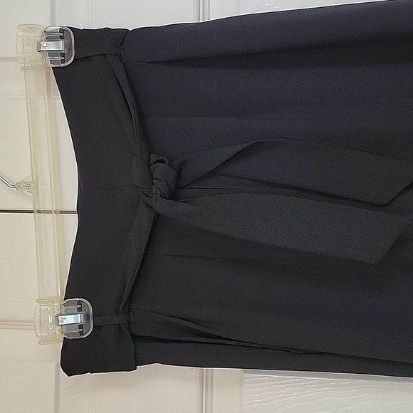 Gaucho style black pants - Picture 2 of 5